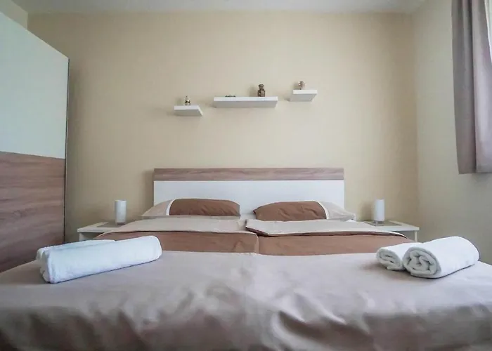 アパート Brijuni